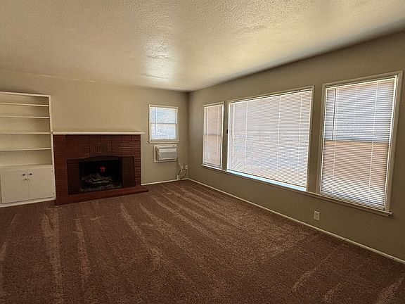 2nd image of 40565 Stetson Ave #A