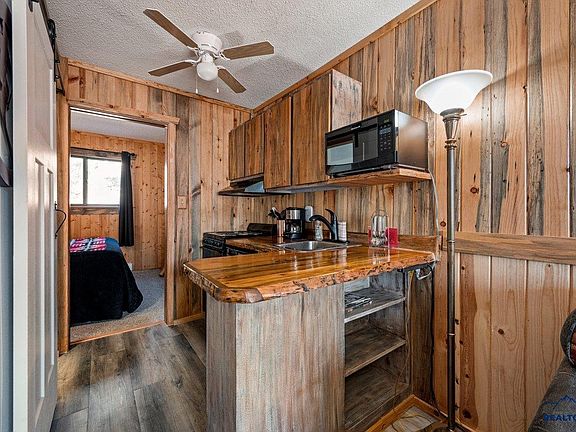 5th image of 21117 Stewart Slope Rd Unit B-4
