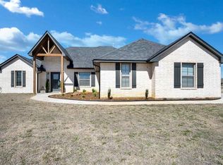 12811 Ridge Rd, Elgin, OK 73538