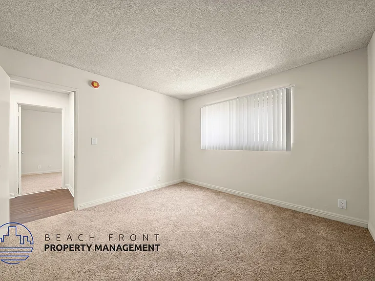 8439 Adams St. — Photo 6