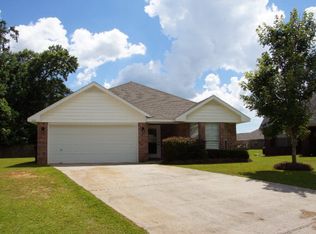 8881 Shoenight Cir, Foley, AL 36535