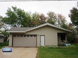 2609 Bush St, Stevens Point, WI 54481