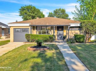 335 Buckthorn Ln, Hillside, IL 60162