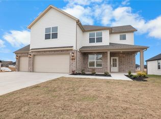 4772 Farmhouse St, Springdale, AR 72762