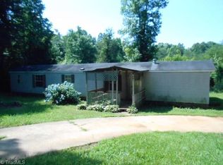 169 Caravan Ln, Mocksville, NC 27028