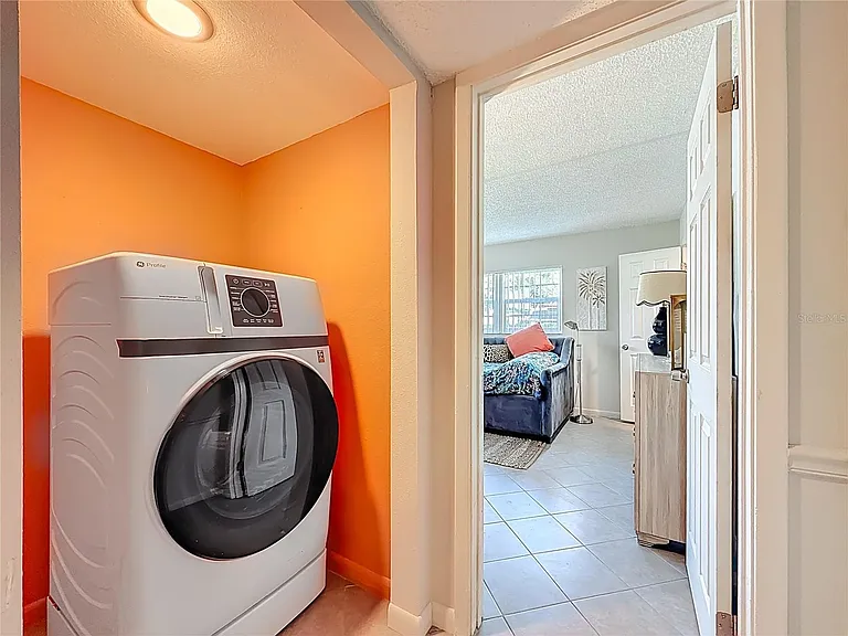 360 N Bayshore Blvd #108 — Photo 12