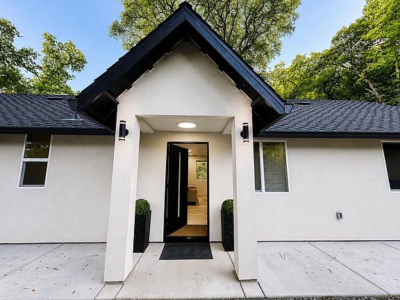 2nd image of 333 Stone House Rd