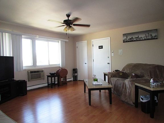 2nd image of 4440 W 111th St APT 14
