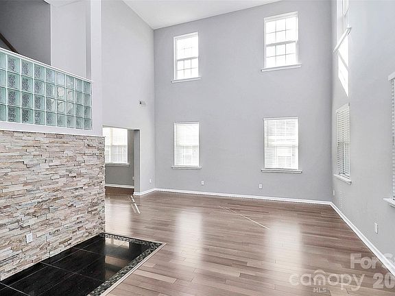 3rd image of 10722 Camden Meadow Dr