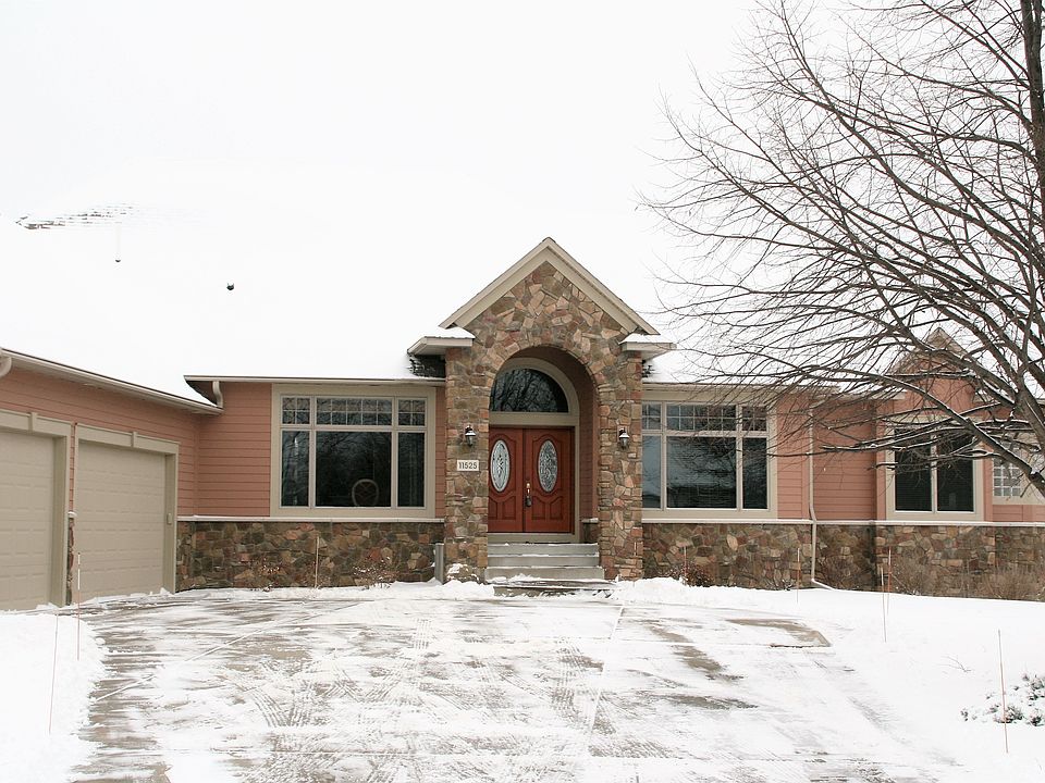 1st image of 11525 Palisade Ct NE