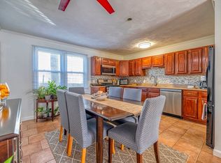 434 Linden St APT 2, Fall River, MA 02720