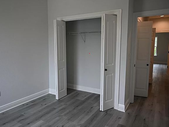 5th image of 1701 Sound Haven Ct