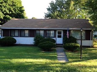 63 Jourmire Rd, Bridgeport, CT 06606