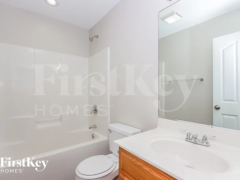 645 White Oaks Rd — Photo 14