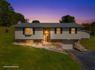 136 Cardwell Dr, Tazewell, TN 37879