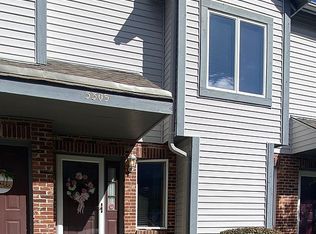 3303 Sherman Park Dr, Saint Charles, MO 63303