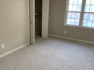 2709 Ponderosa Dr, Lawrence, KS 66046