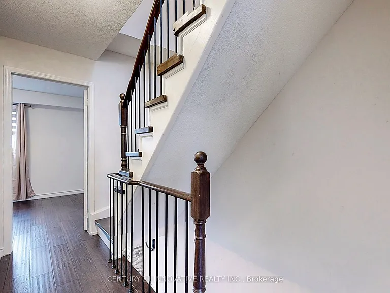 1635 Pickering Pkwy #18 — Photo 18