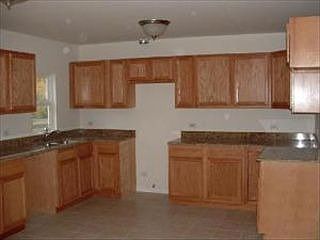 2nd image of 1218 N Maywood Dr