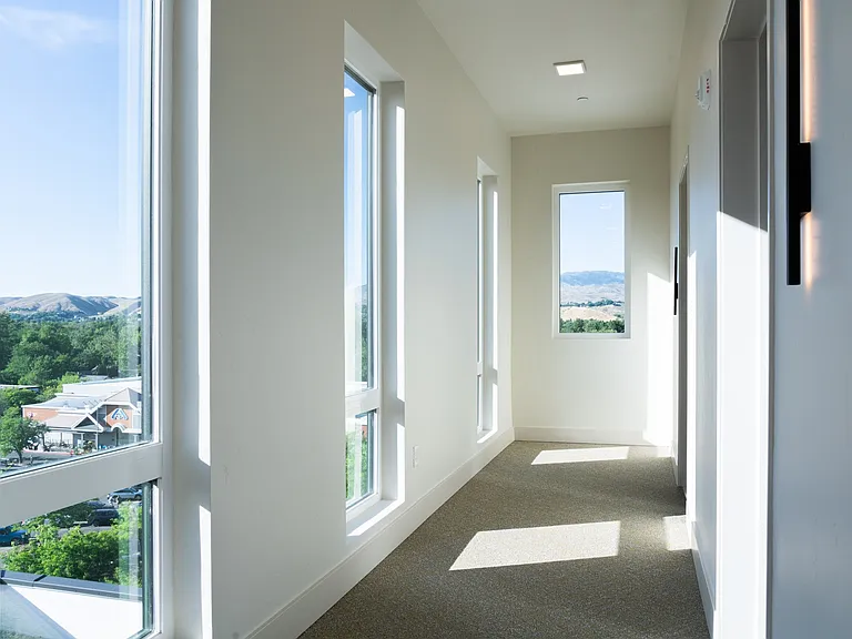 North End Lofts - Market — Photo 9