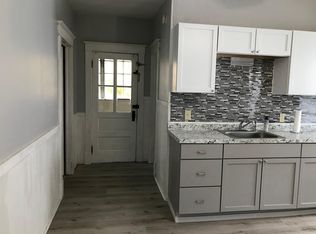 26 Clark Ave, Amsterdam, NY 12010