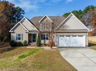 716 Manor Hills Rd, Lillington, NC 27546
