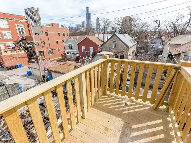 915 S Aberdeen St — Photo 20