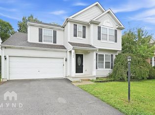 3704 Grimes Dr, Columbus, OH 43204