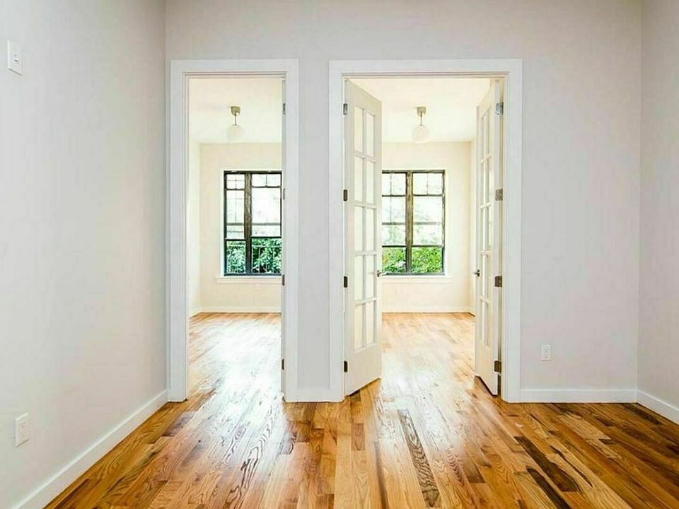 1st image of 309 Harman St #2D