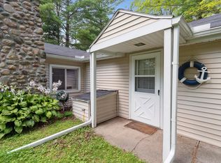 129 Dennis St, Gladwin, MI 48624