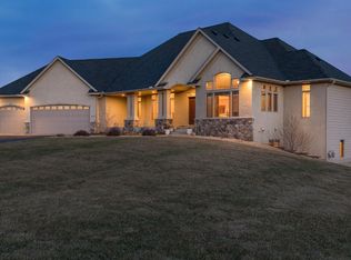 6315 Broadview Dr, Prior Lake, MN 55372