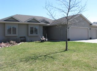 1710 S 2nd St, Oskaloosa, IA 52577