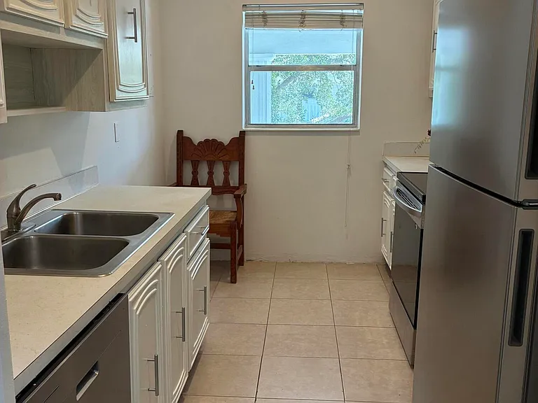 2600 SW 22nd Ave #908 — Photo 14
