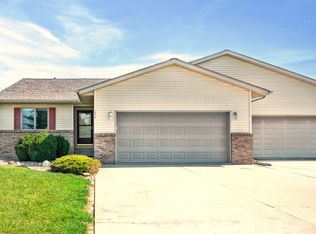 109 E Lake Ct, Atlanta, IL 61723