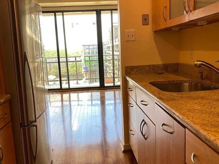 1530 Key Blvd #1229 — Photo 6