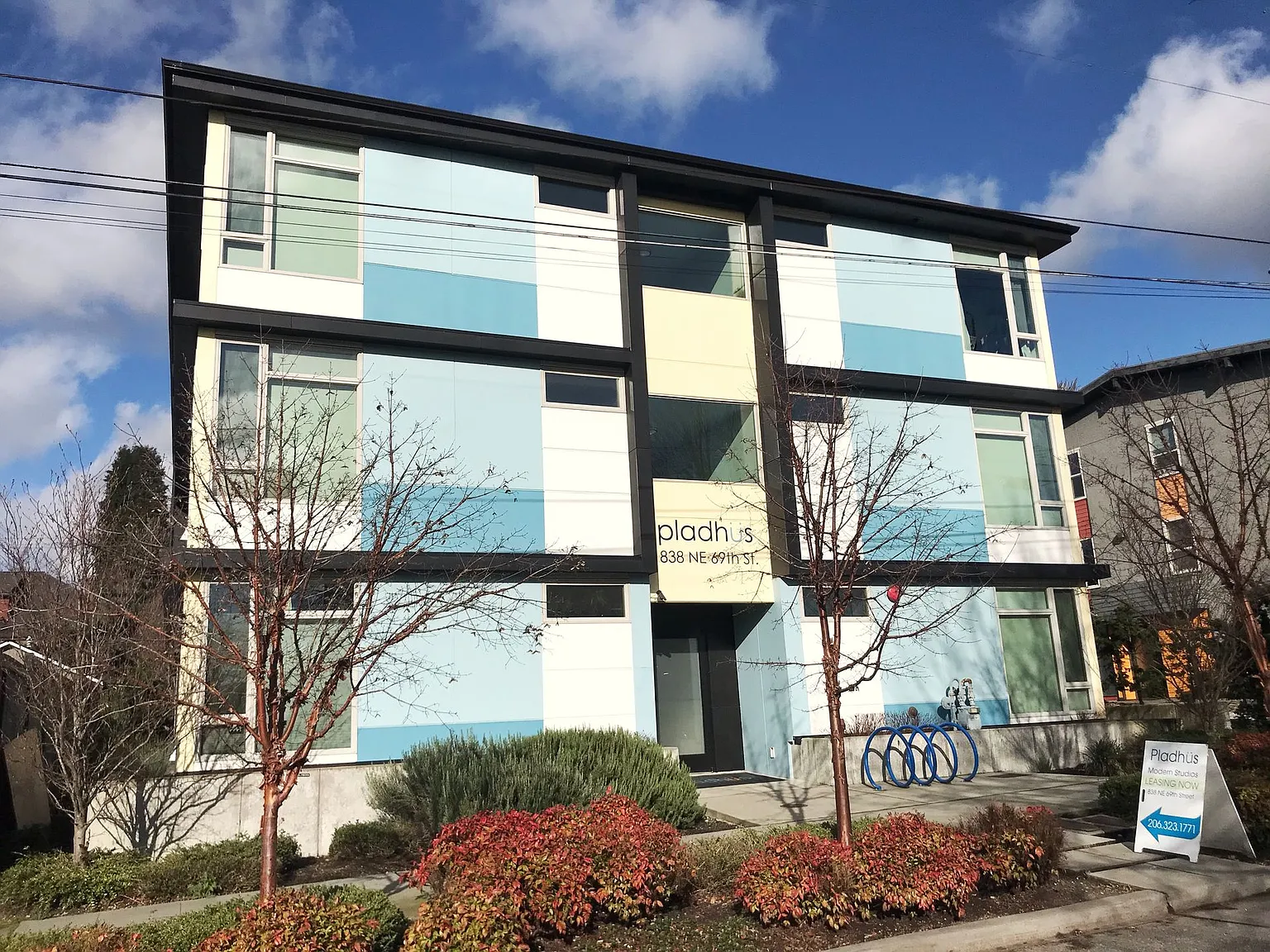 Pladhus Apartments — Photo 1