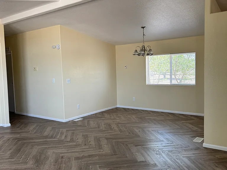 1554 N Guam St #1 — Photo 5