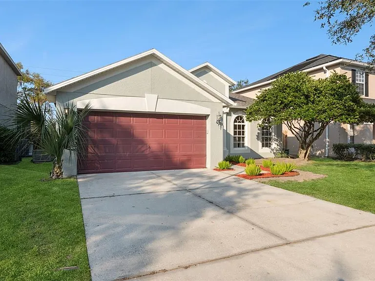 1209 Cathcart Cir — Photo 1