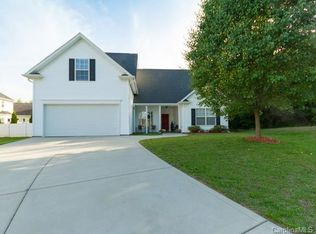 7880 Smith Pond Dr, Denver, NC 28037