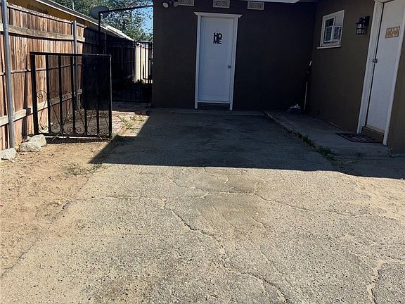 2nd image of 1028 E Avenue P5