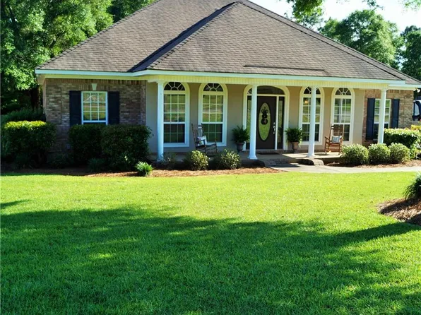 4505 Bella Sara Ct, Saraland, AL 36571