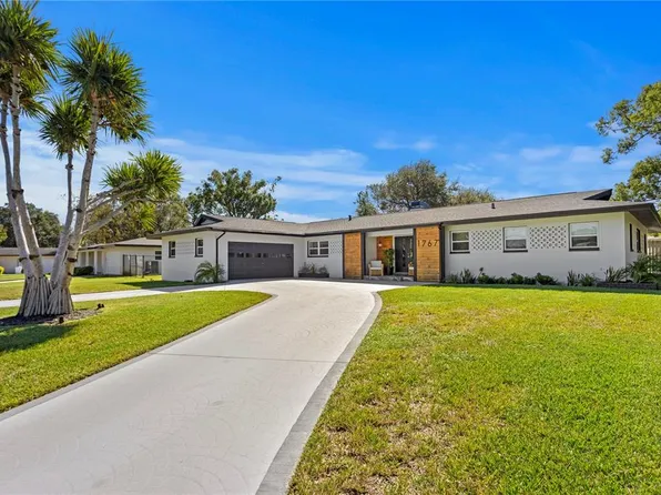 1767 Winfield Cir, Clearwater, FL 33756