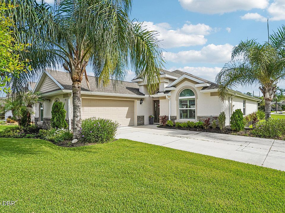 1st image of 721 Victory Ln
