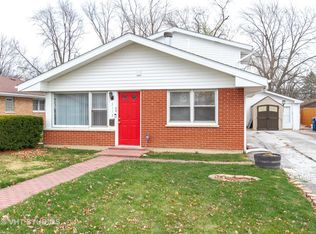 3113 Phillips Ave, Steger, IL 60475