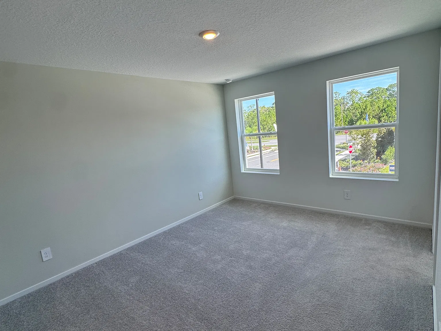 3 bed, 2.5 bath, $2,250 — Photo 2