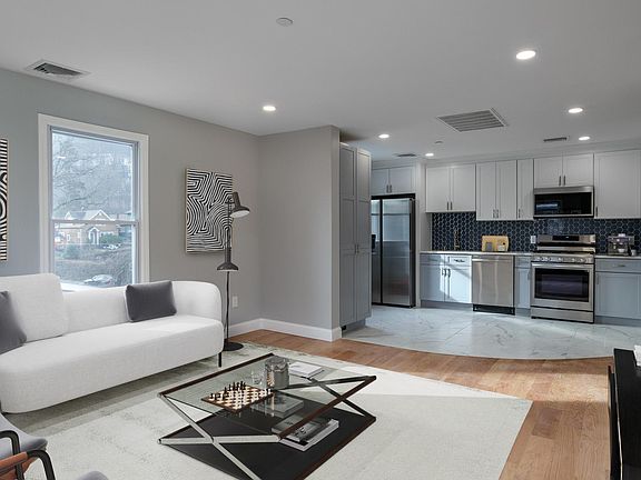 3rd image of 57 Elysian Ave Floor 2