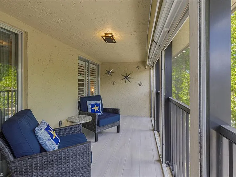 788 Park Shore Dr #F37 — Photo 7