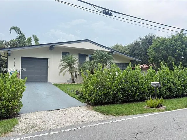 10751 SW 48th St — Photo 12