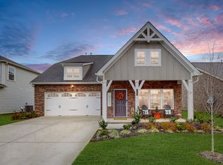 1009 Violet St, Spring Hill, TN 37174