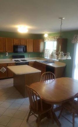 4th image of 16702 Heather Moor Dr
